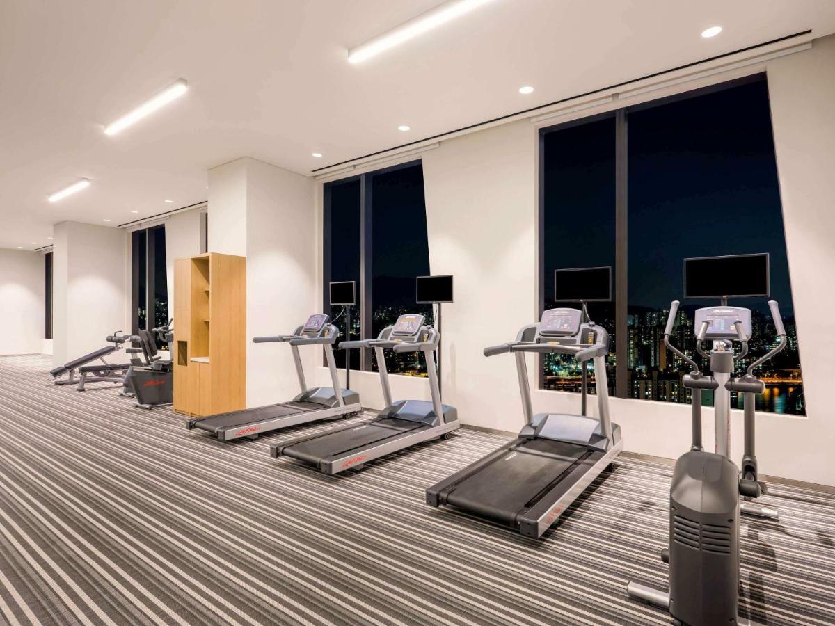 Ibis Styles Ambassador Seoul Yongsan Hotel Exterior foto